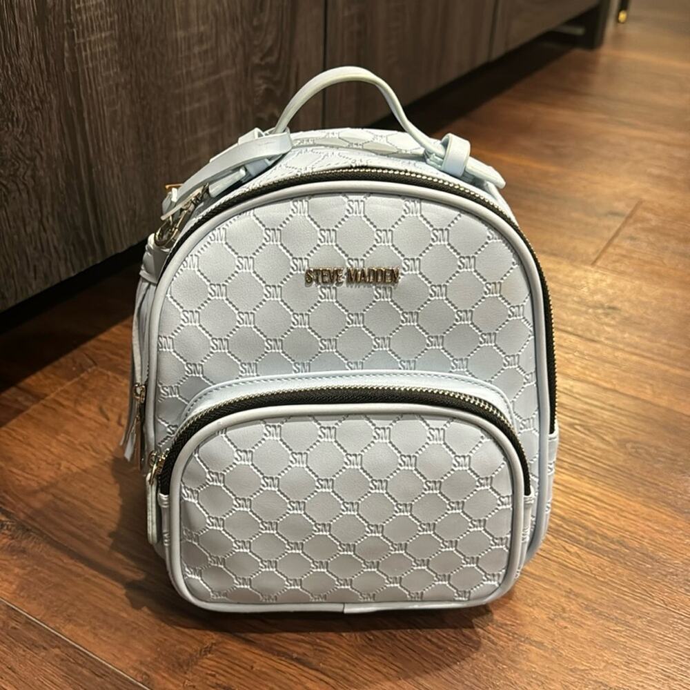 Steve Madden NWT Sky BBLogo Backpack w/front zip pocket and adjustable straps.